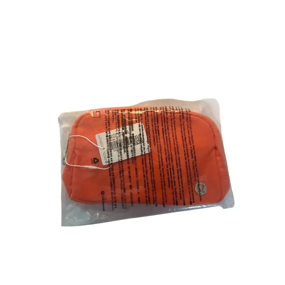 Lululemon Everywhere Belt Bag Orange LU9AX2S NEW with Tags Sealed – One Size - Picture 2 of 3